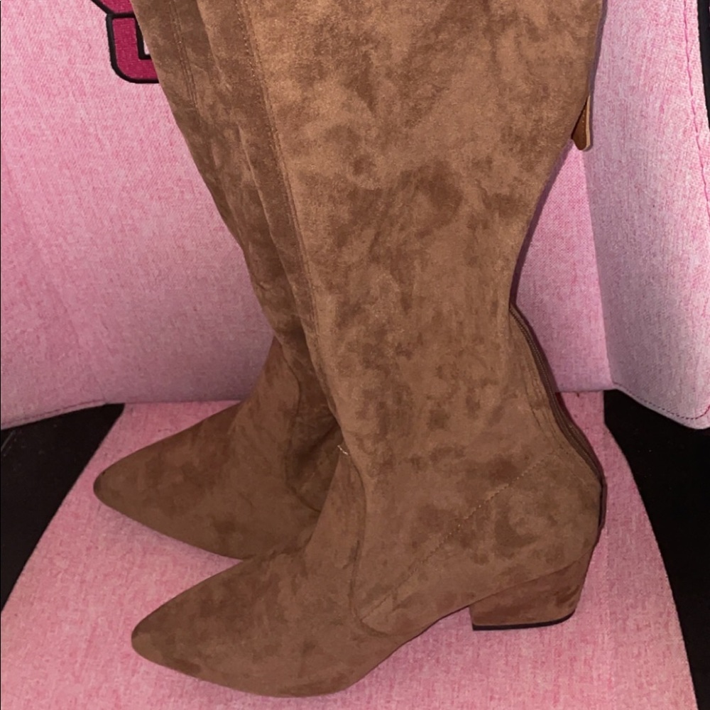 *NEW* Thigh high stretch suede boots
